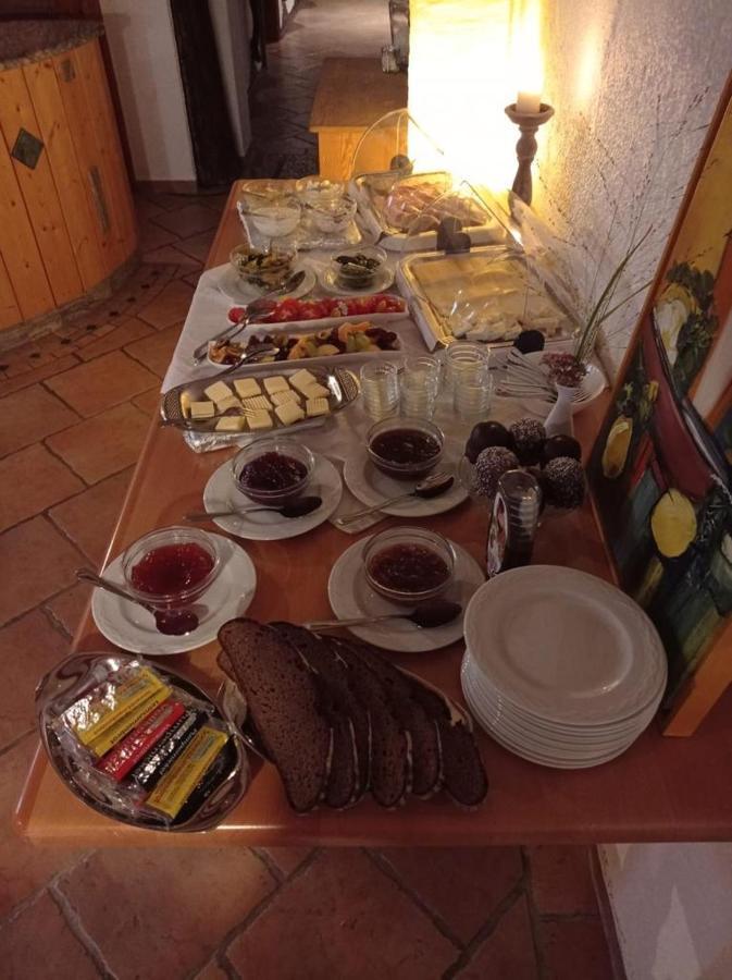 Gaestehaus Ehrhardt Schweigen-Rechtenbach Eksteriør bilde